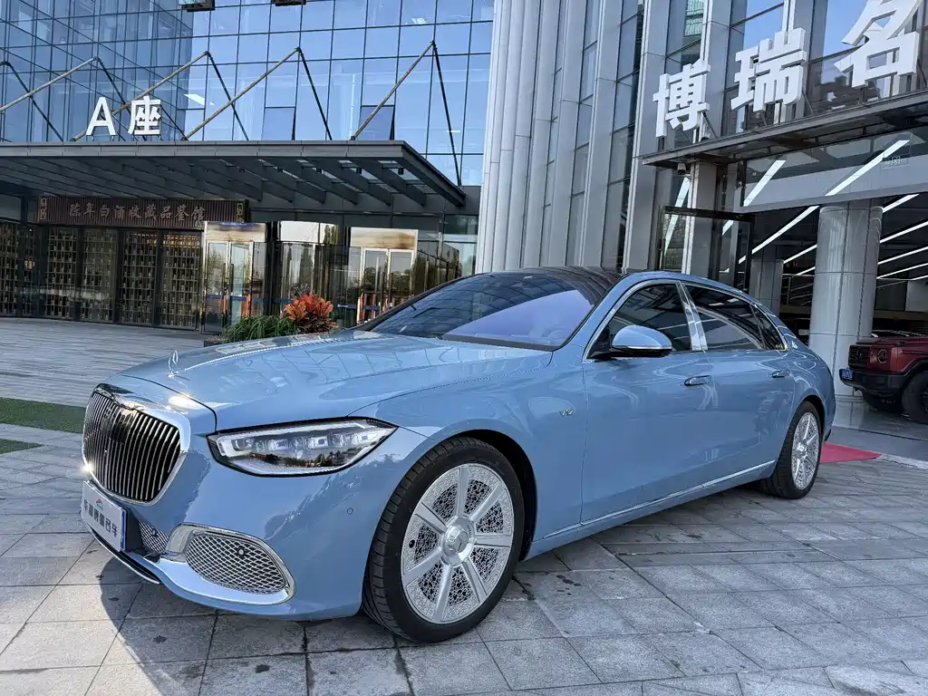Mercedes-Benz Maybach S-Класс 2023