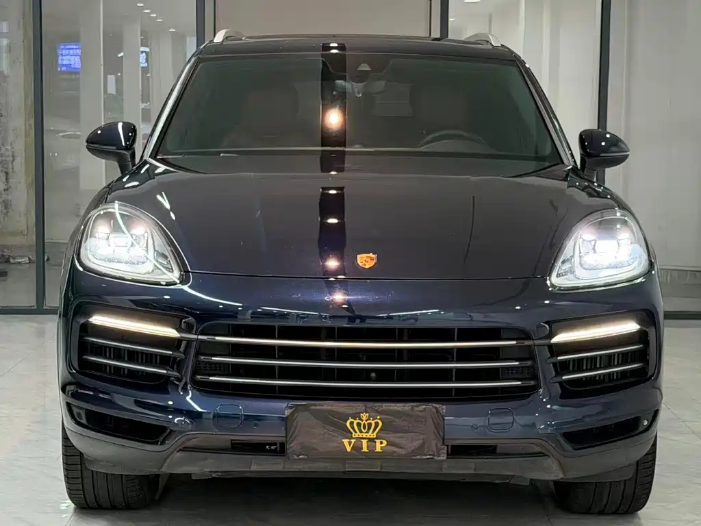 Porsche Cayenne 2022