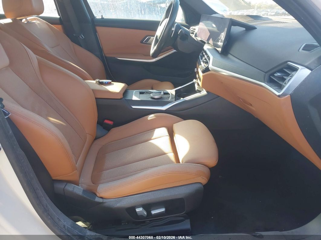 BMW 3 серии 2023