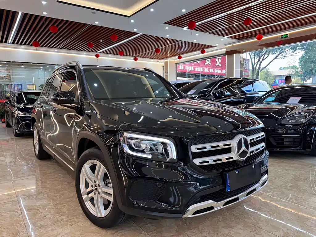 Mercedes-Benz GLB 2022