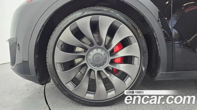 Tesla Model Y 2021