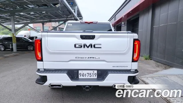GMC Sierra 2024