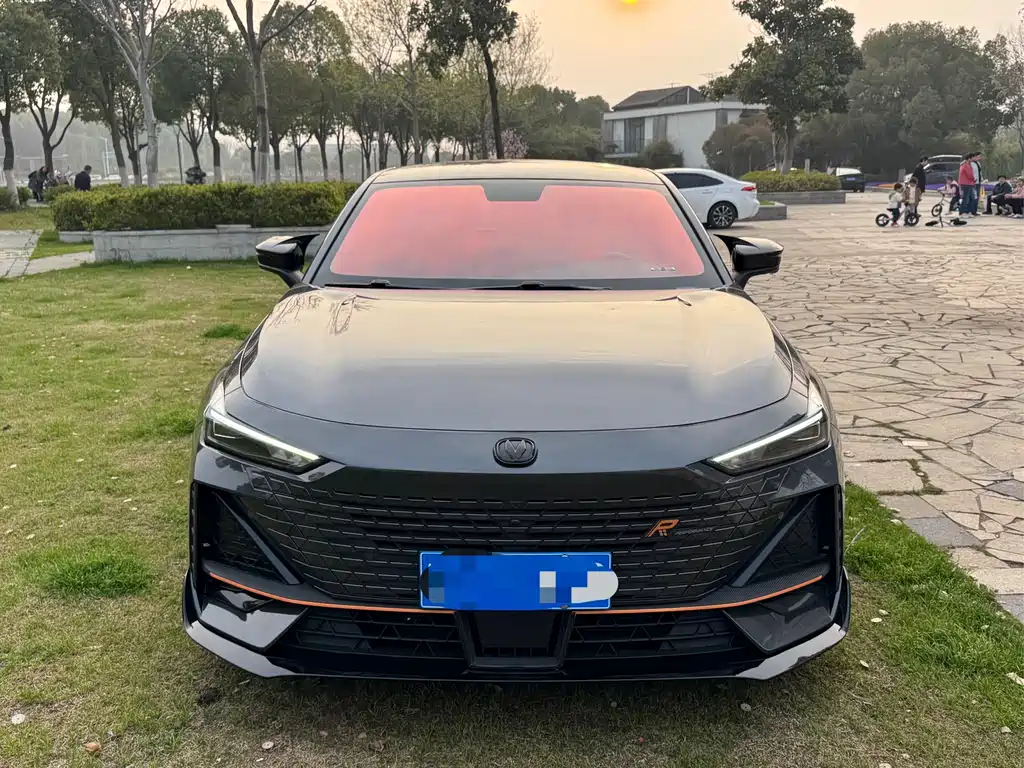 Changan UNI-V 2022
