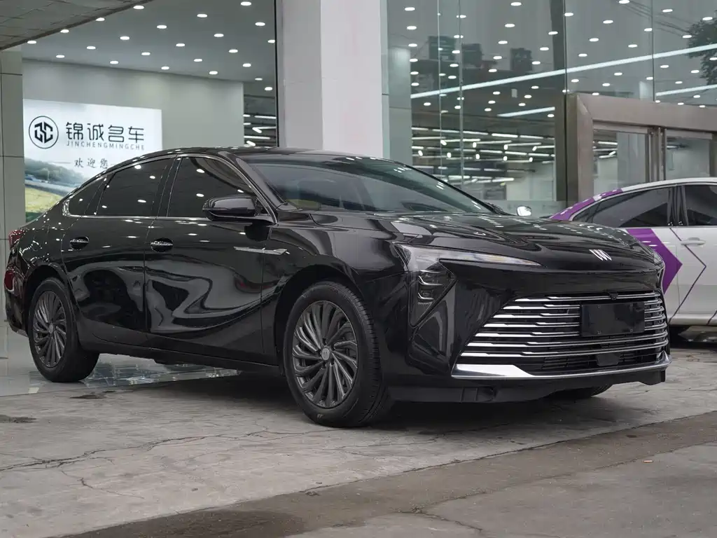 Buick LaCrosse 2025