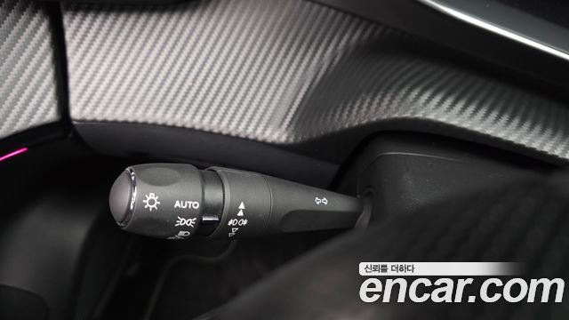 Peugeot 2008 2021