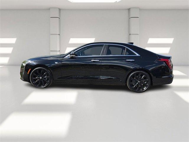 Cadillac CT4 2023