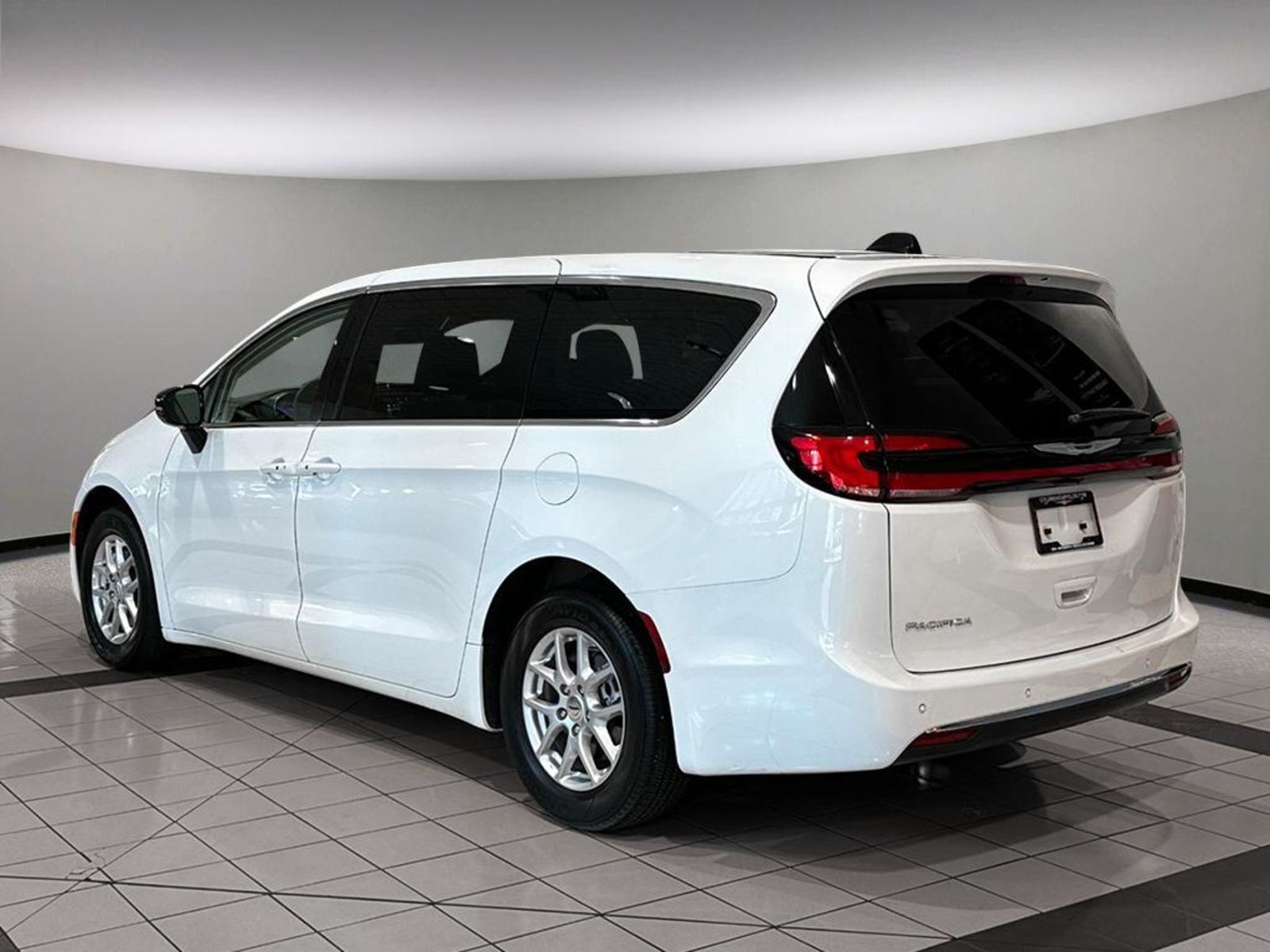 Chrysler Pacifica 2024