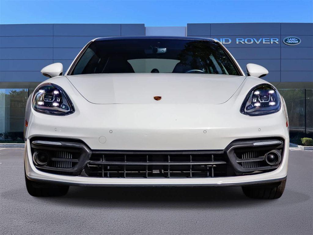Porsche Panamera 2023