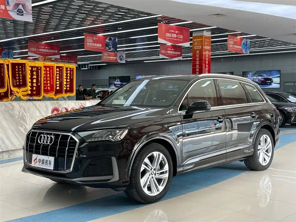 Audi Q7 2024