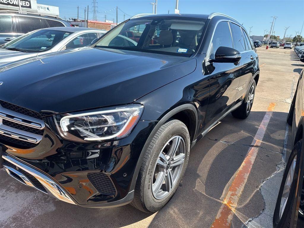 Mercedes-Benz GLC 300 2021