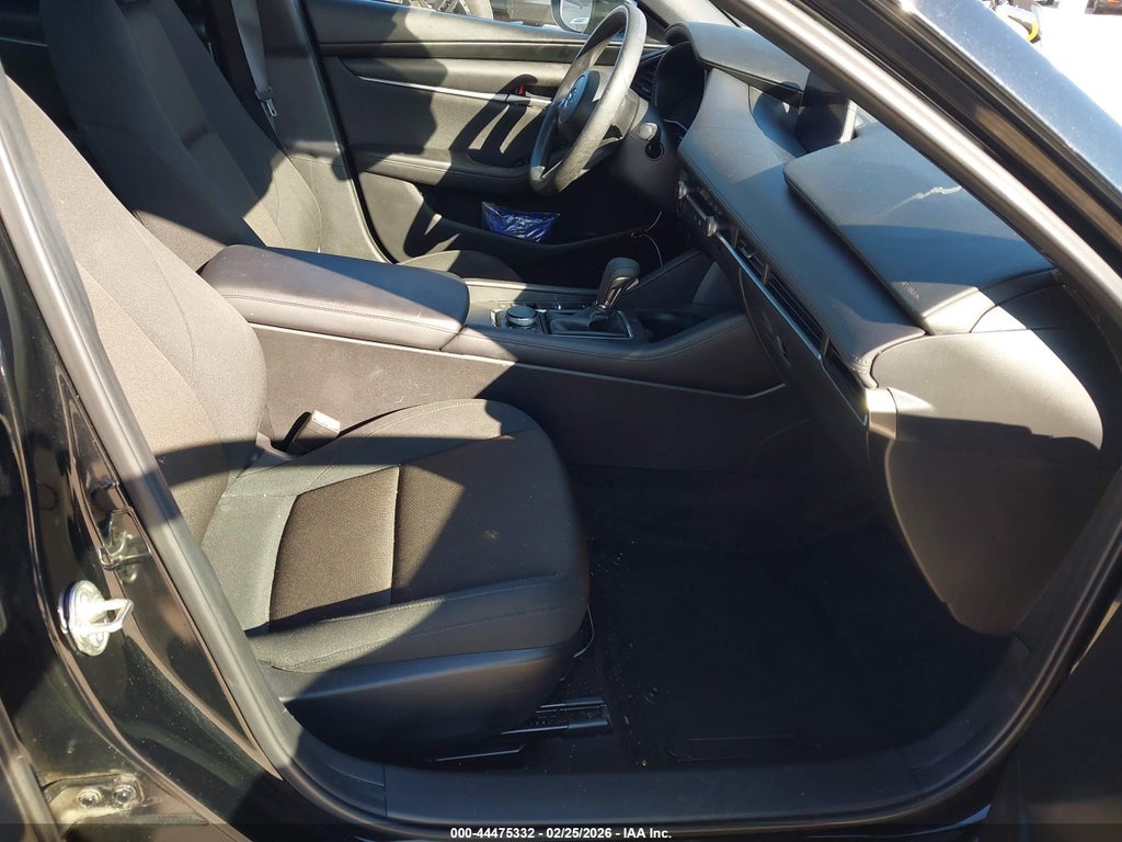Mazda 3 2022