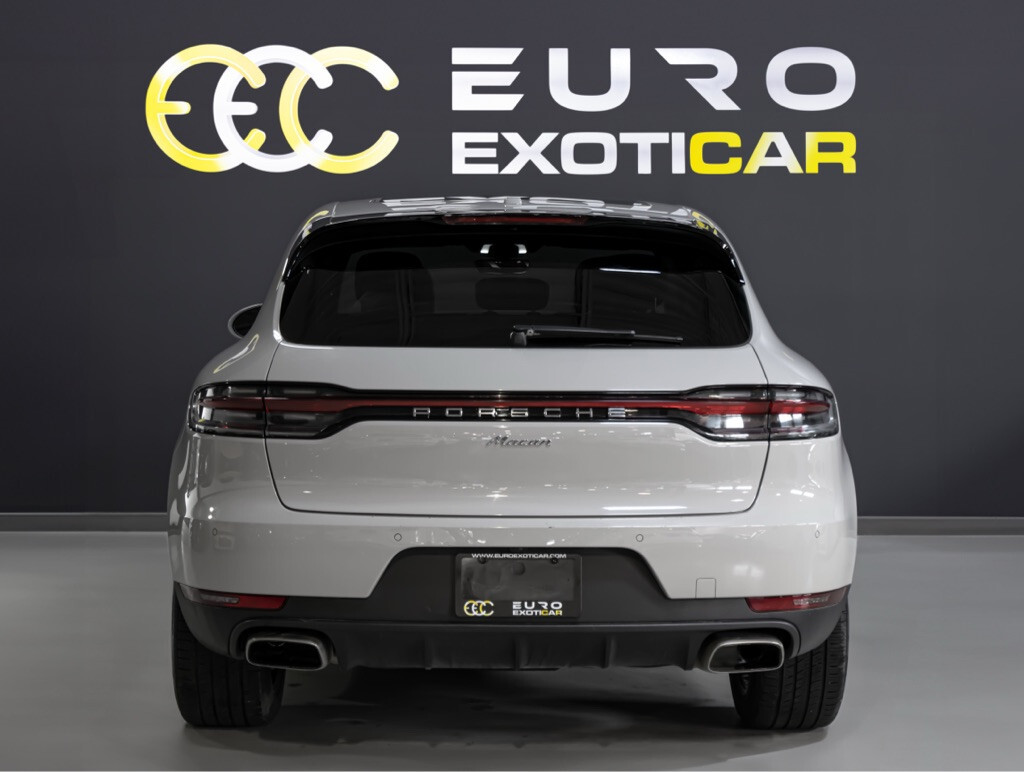 Porsche Macan 2021