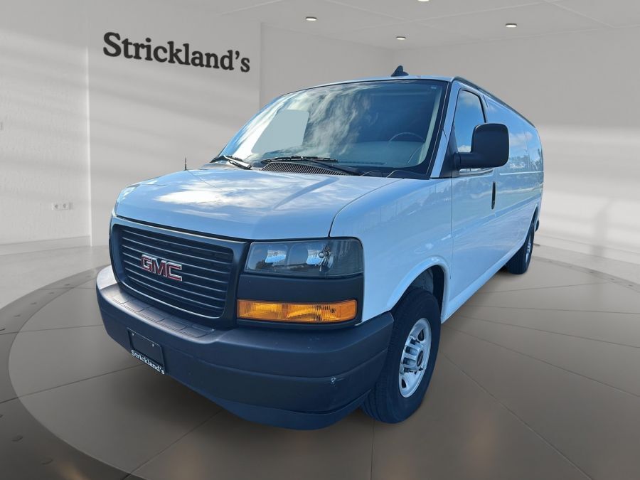 GMC Savana 2023