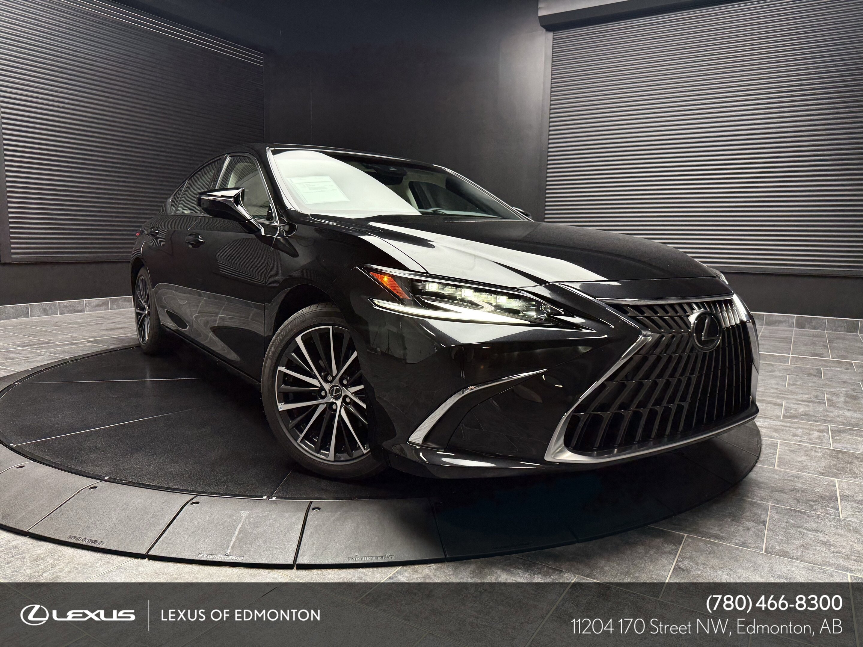 Lexus ES 2024