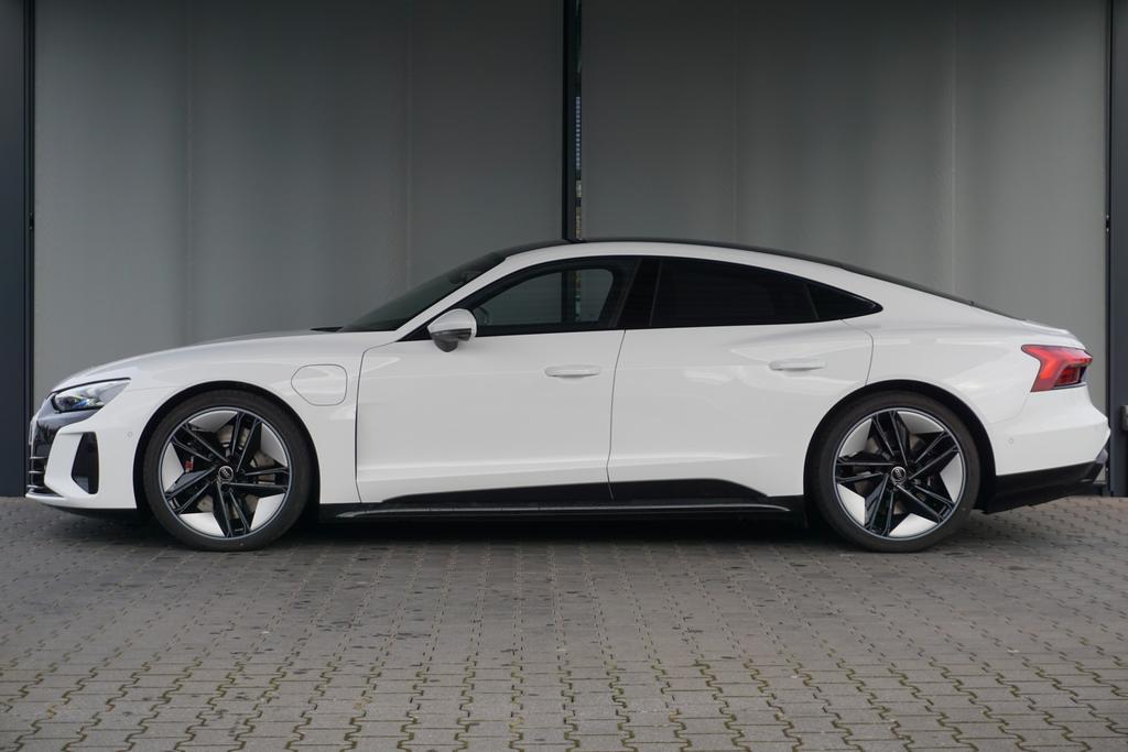 Audi e-tron GT 2023