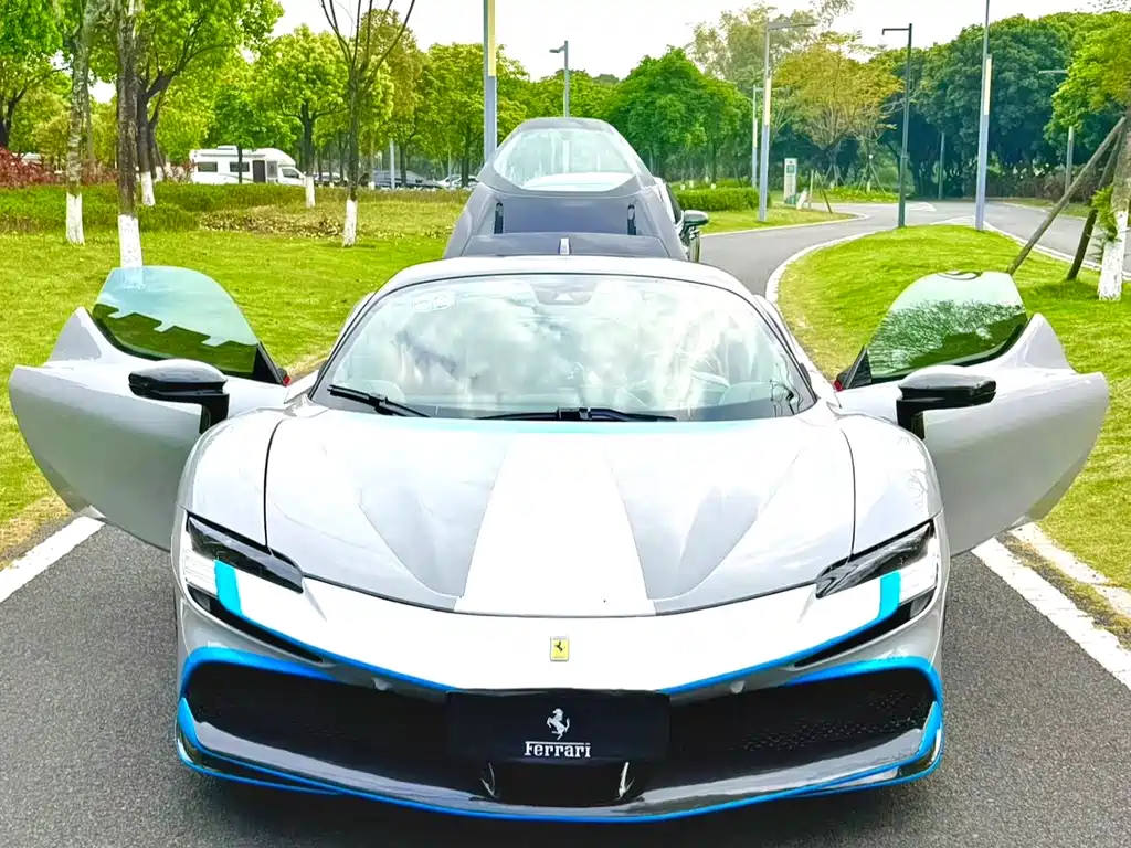 Ferrari SF90 2022