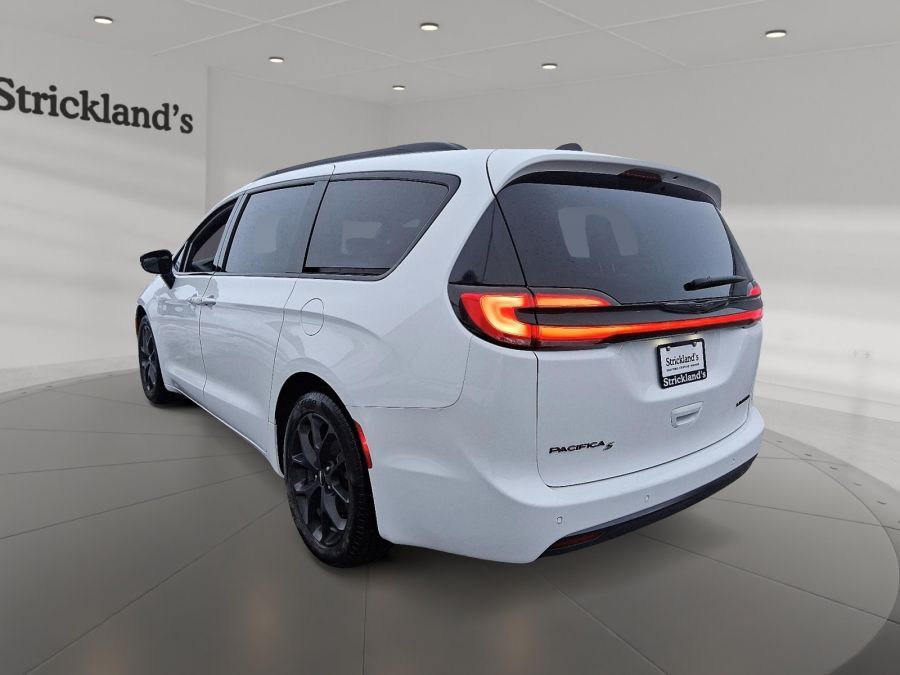 Chrysler Pacifica 2025