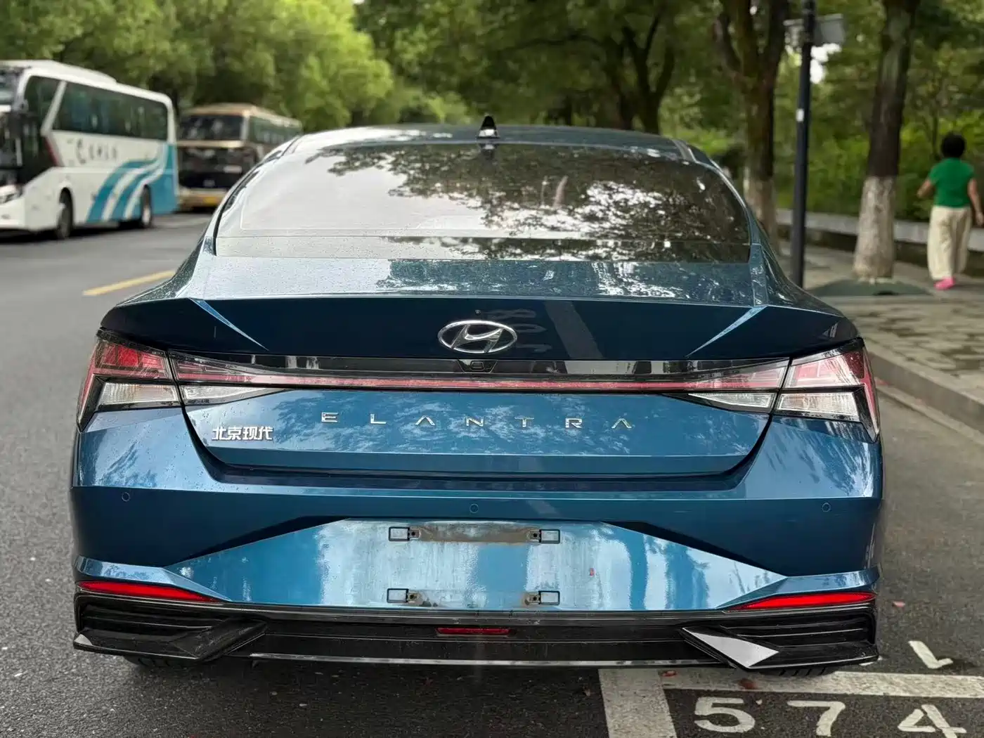 Hyundai Elantra 2022