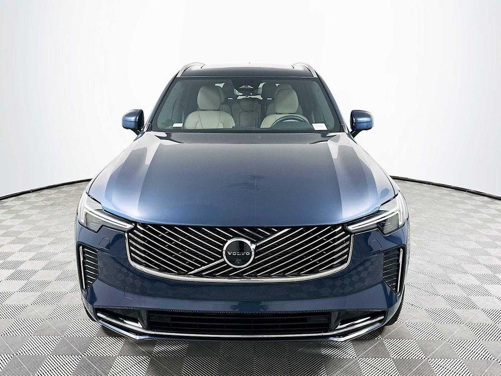 Volvo XC90 2025