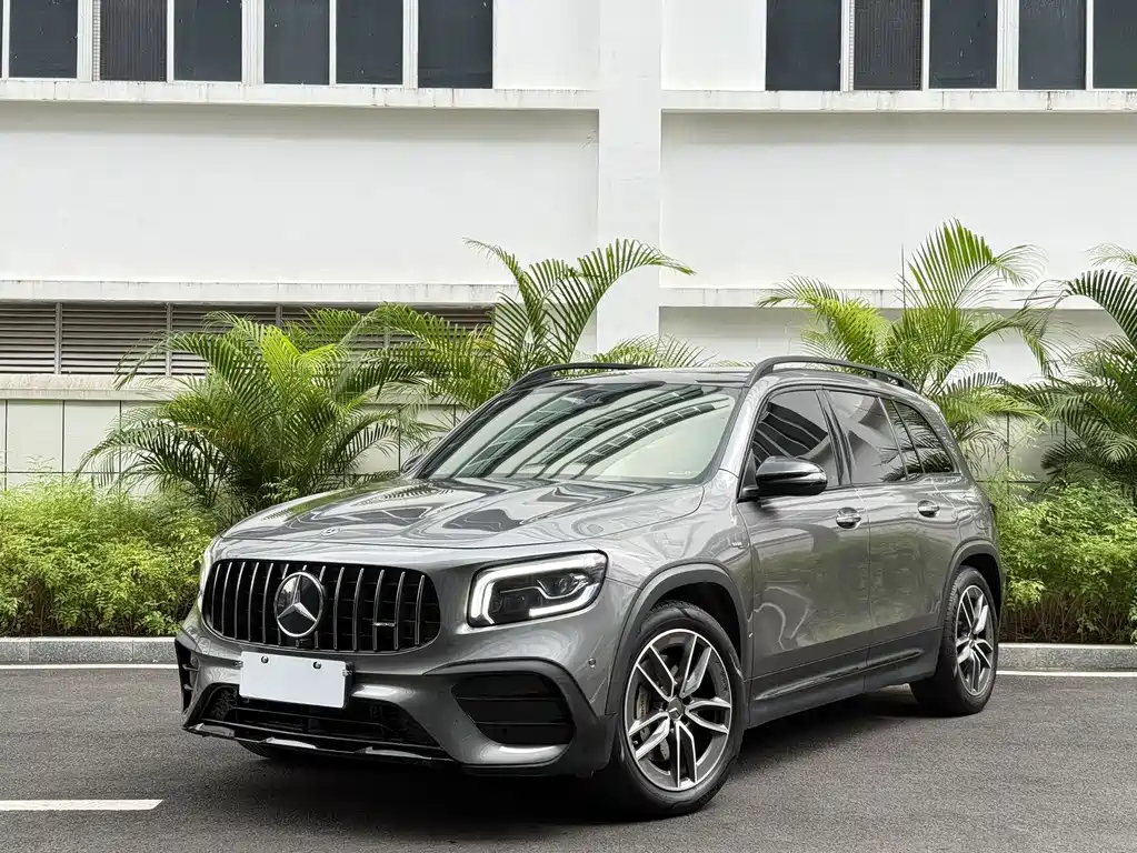 Mercedes-Benz GLB AMG 2021
