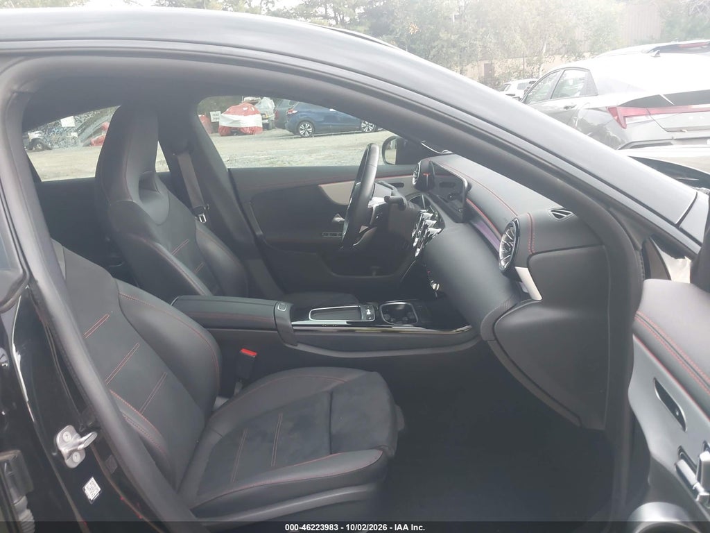 Mercedes-Benz CLA 2024