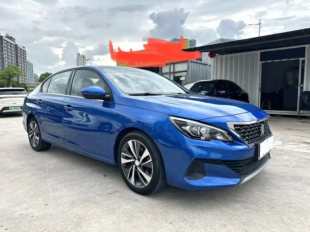 Peugeot 408 2021