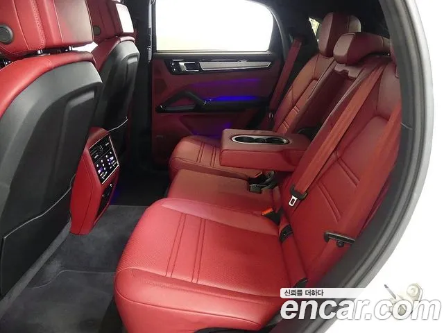 Porsche Cayenne 2023