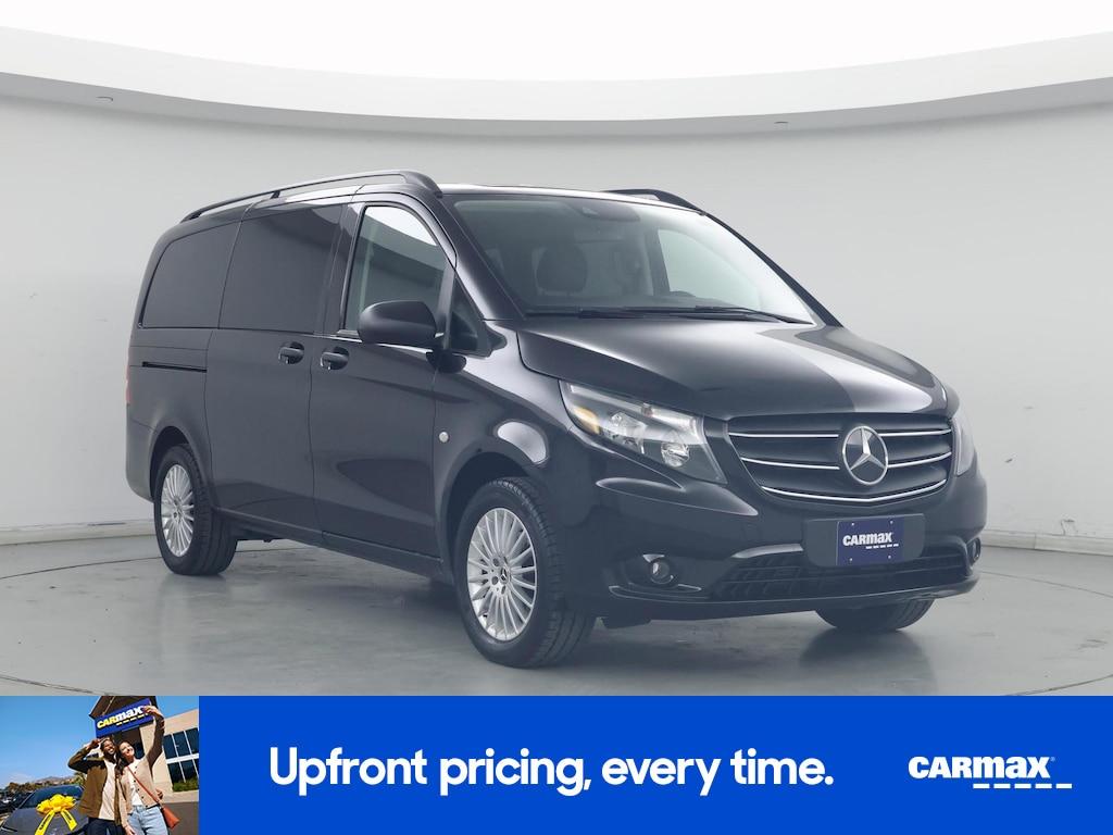 Mercedes-Benz Metris 2023