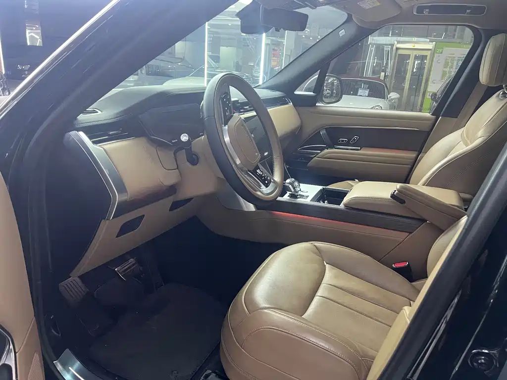 Land Rover Range Rover 2024