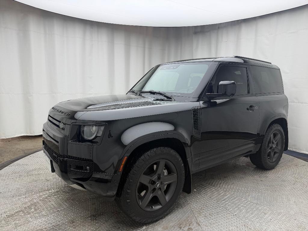 Land Rover Defender 2023