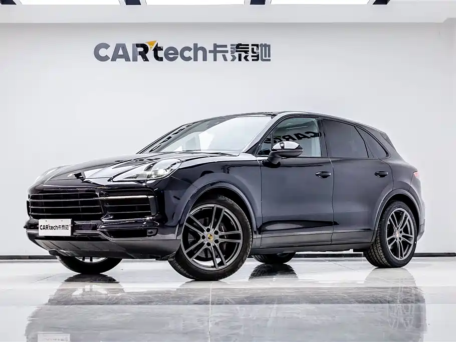 Porsche Cayenne 2022