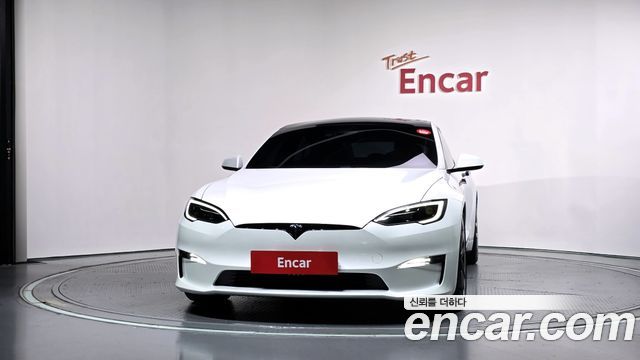 Tesla Model S 2023