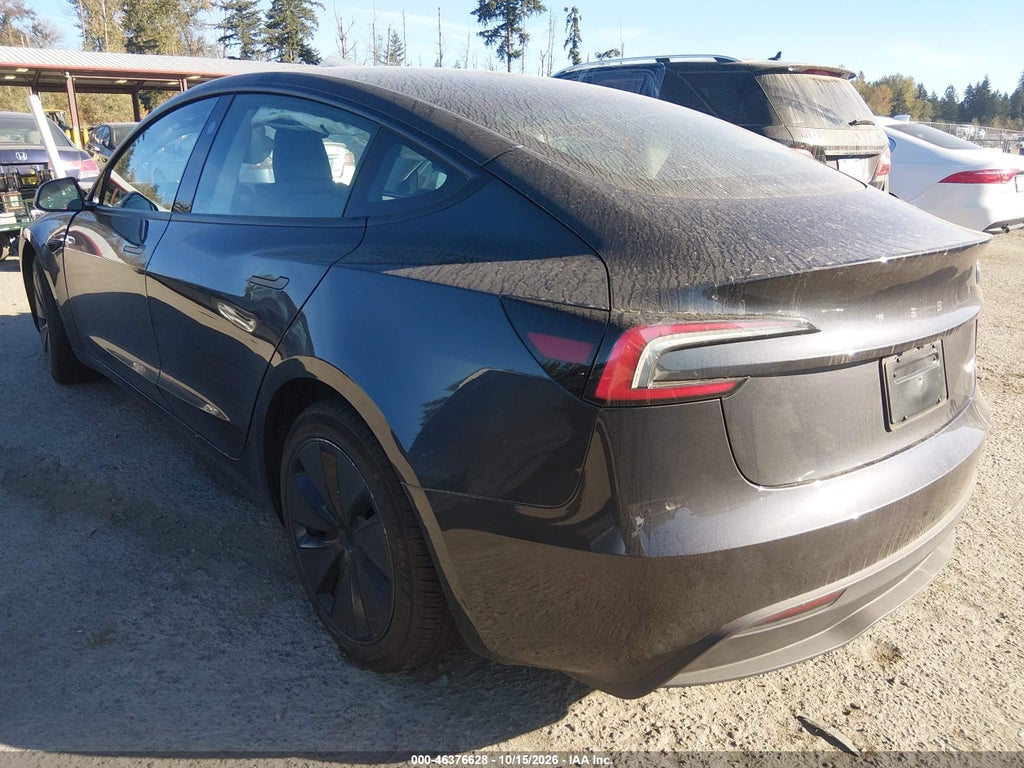 Tesla Model 3 2025