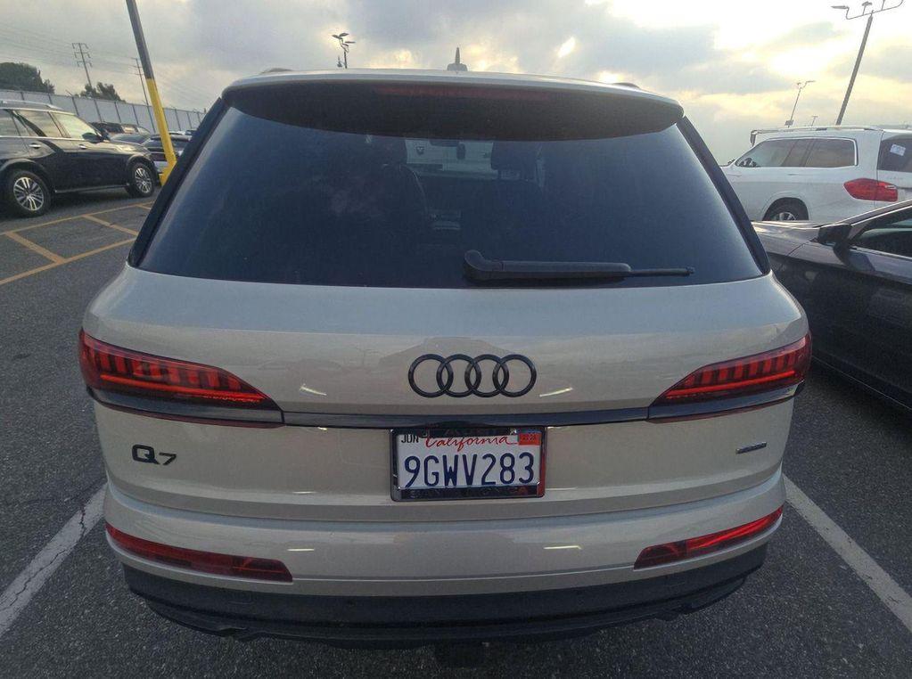 Audi Q7 2023