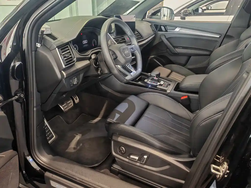 Audi Q5 2025
