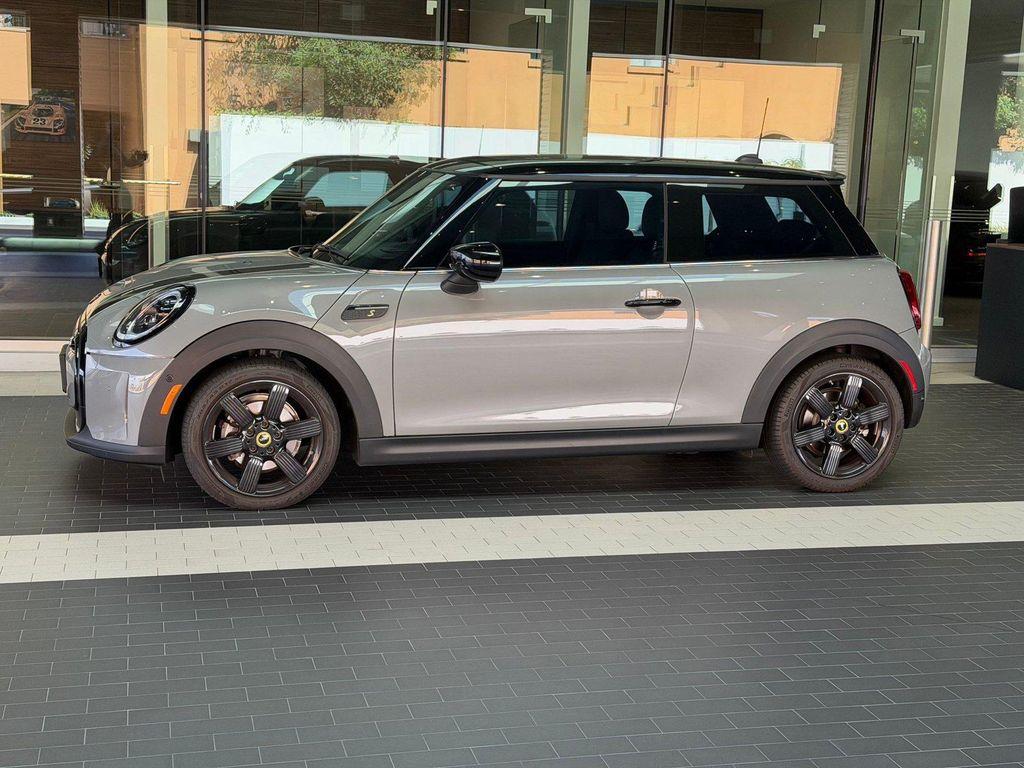 Mini Hardtop 2023