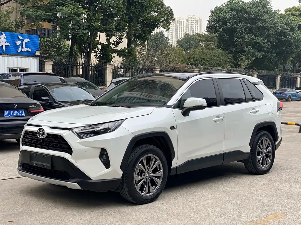 Toyota RAV4 2023