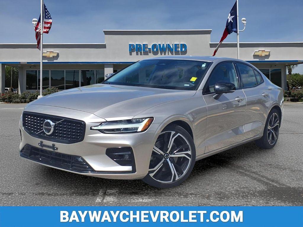 Volvo S60 2024