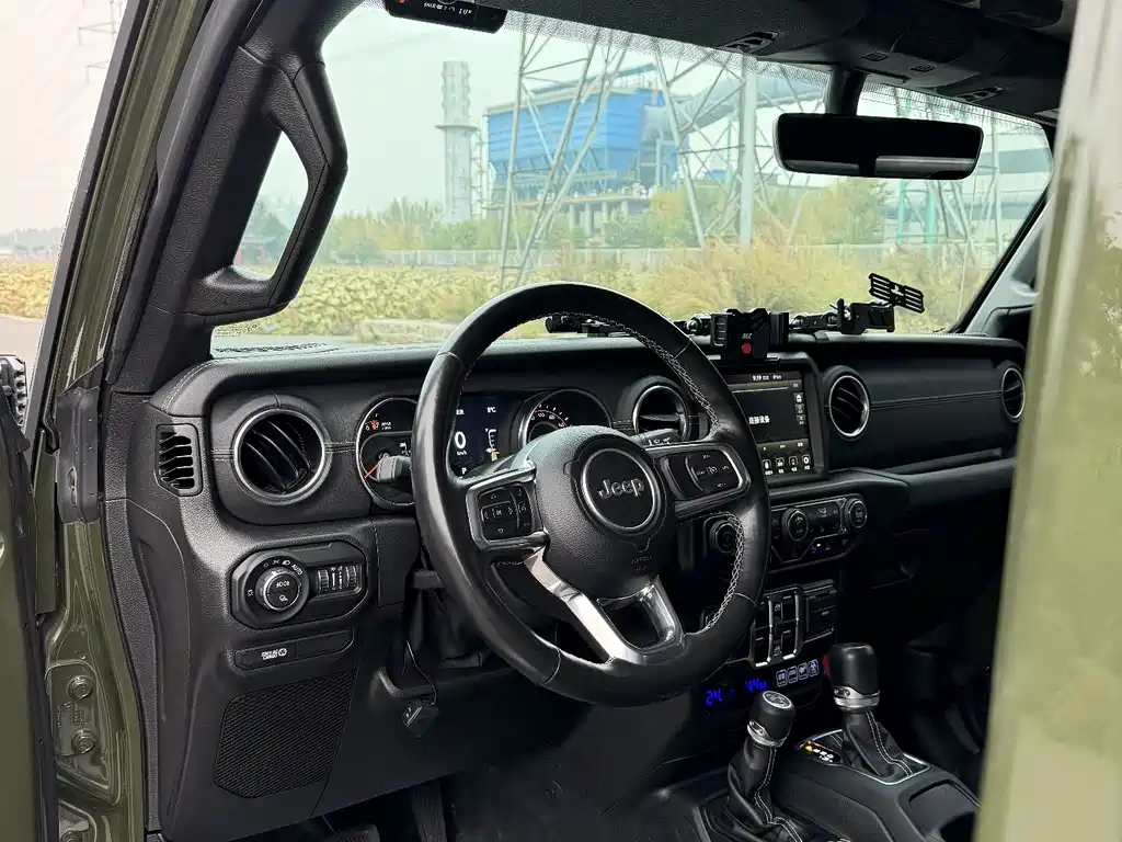 Jeep Gladiator 2023
