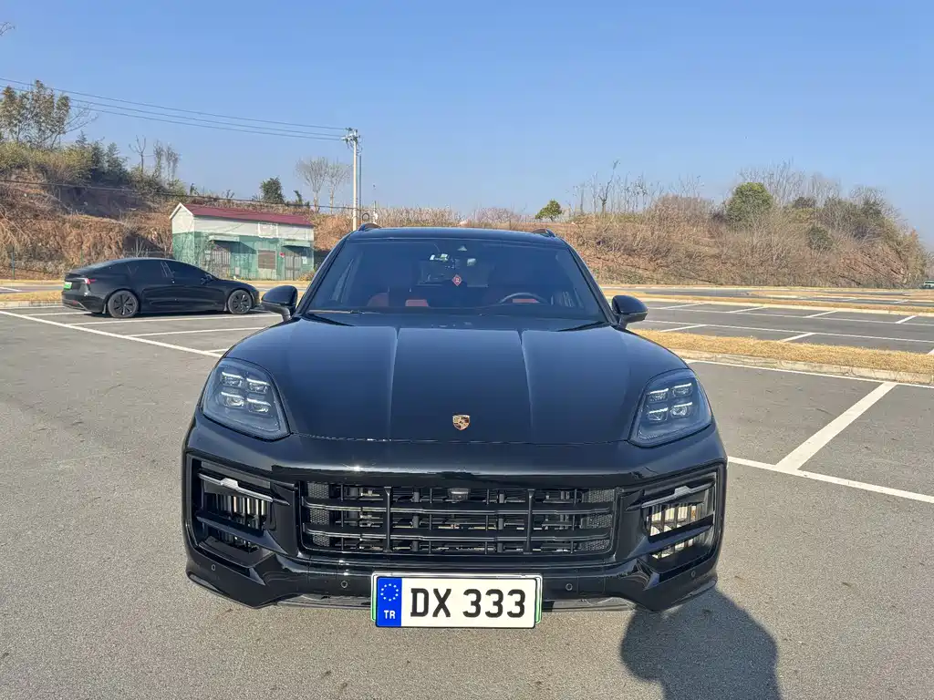Porsche Cayenne 2024