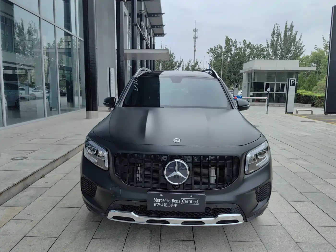 Mercedes-Benz GLB 2023