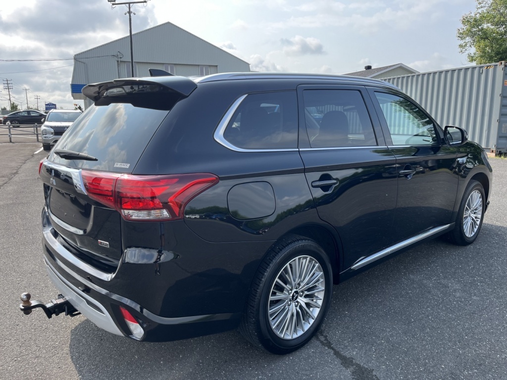 Mitsubishi Outlander 2022