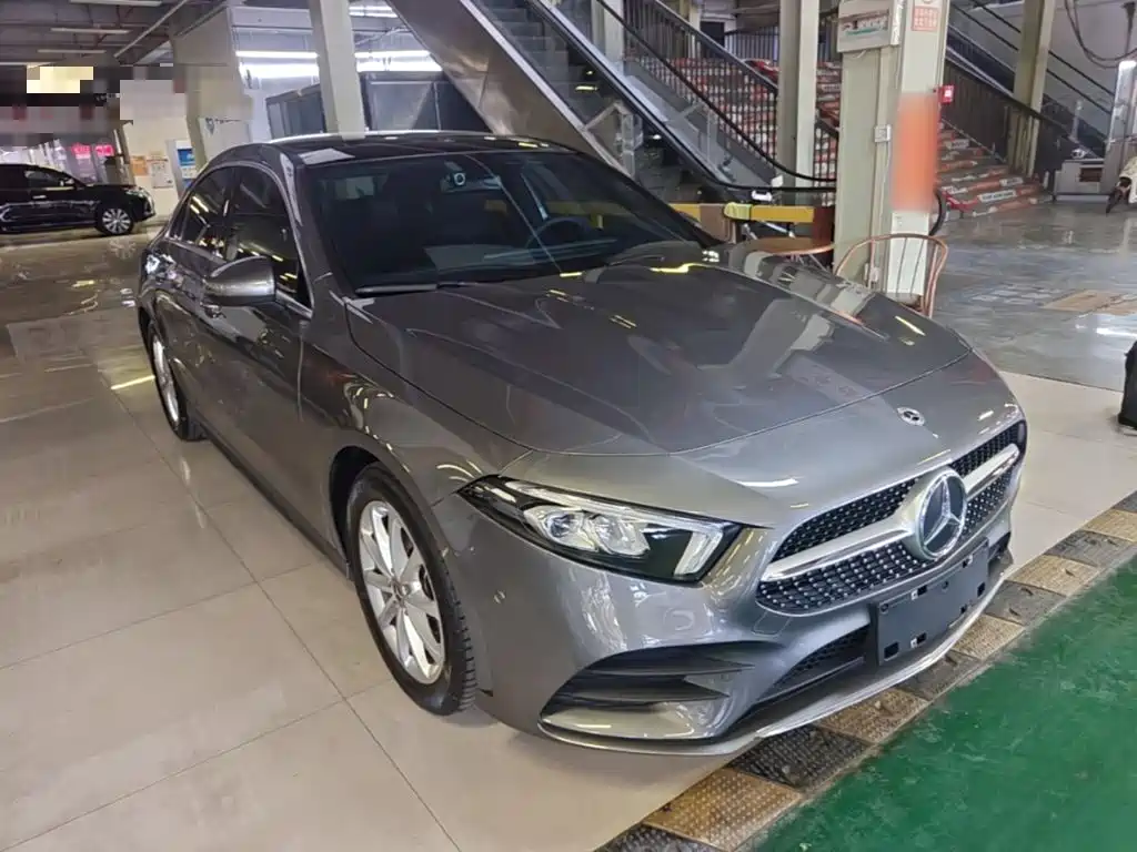 Mercedes-Benz A-Класс 2021