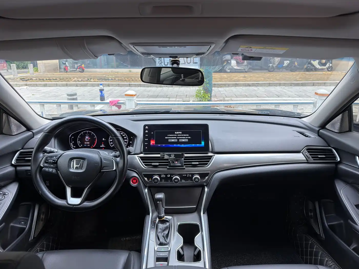Honda Accord 2022