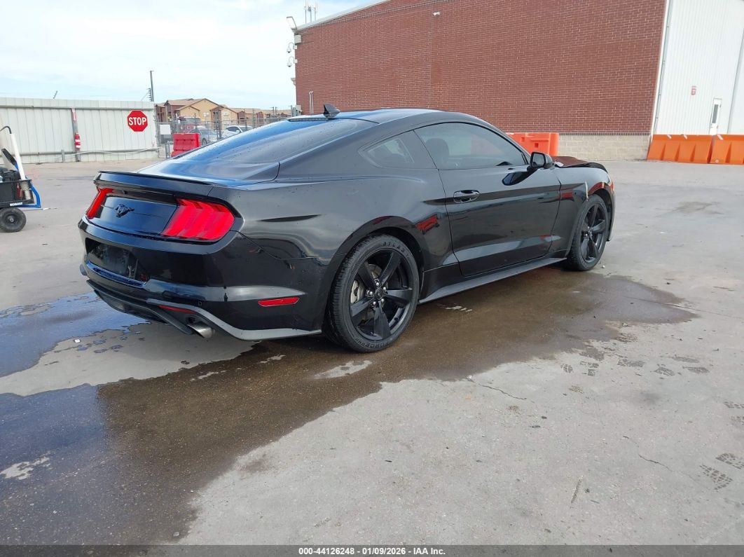Ford Mustang 2021
