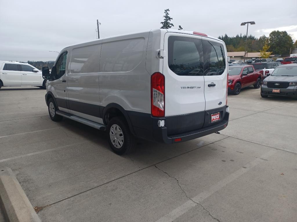 Ford Transit 2023