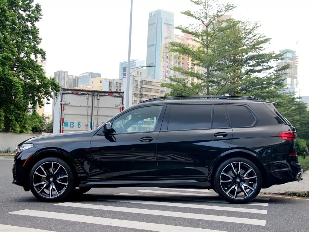 BMW X7 2020