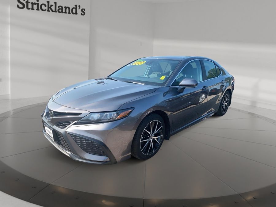 Toyota Camry 2024