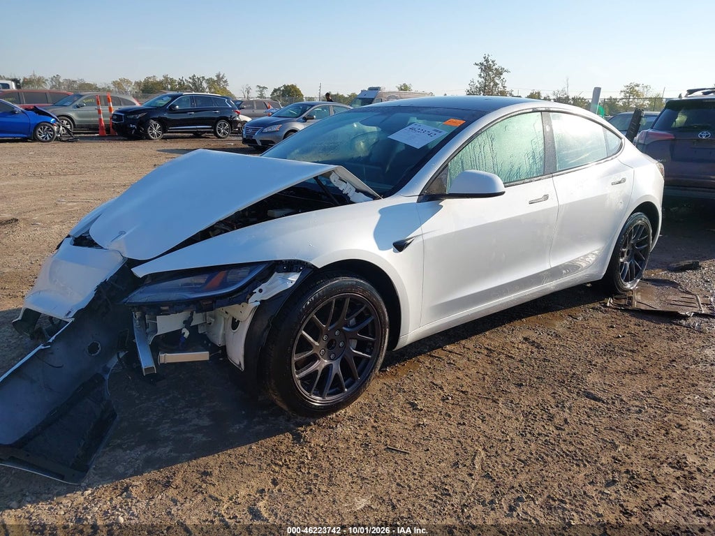 Tesla Model 3 2025