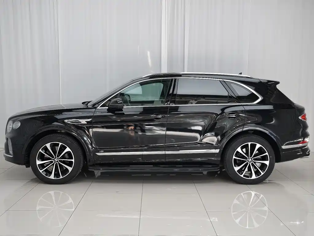Bentley Bentayga 2021